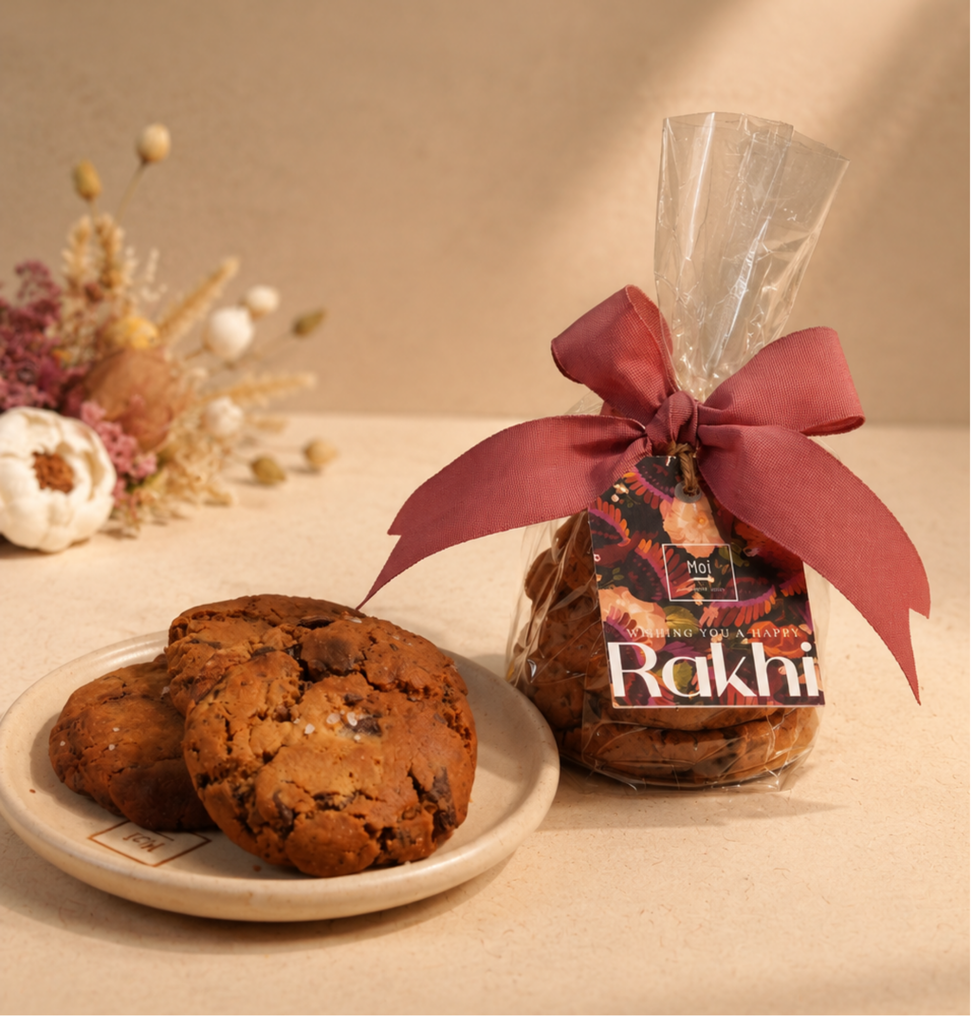 Bag of 4 Whole Wheat & Jaggery Chocolate Sea Salt Cookies